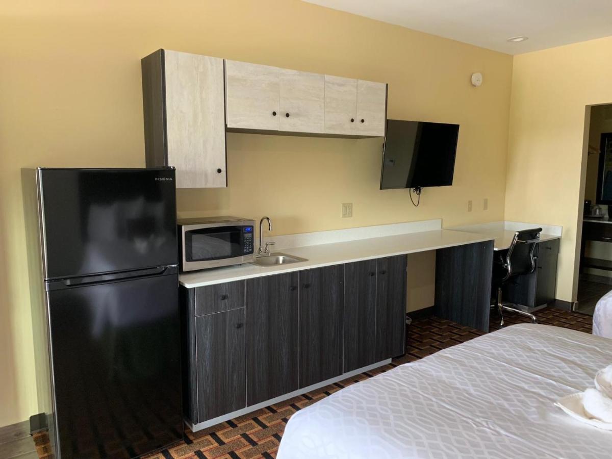 Homestay Inn & Suites Edinburg Buitenkant foto